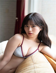 《av00后》